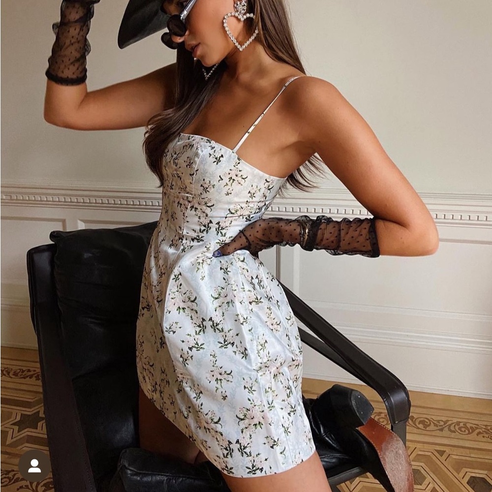 NWT Danielle Bernstein/ WeWoreWhat strappy dress in Victorian Floral